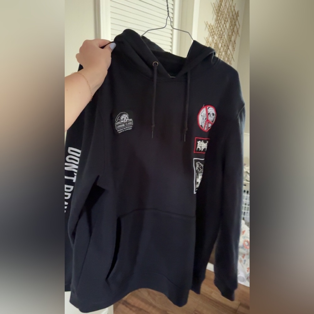 Men's Black Graphic Hoodie